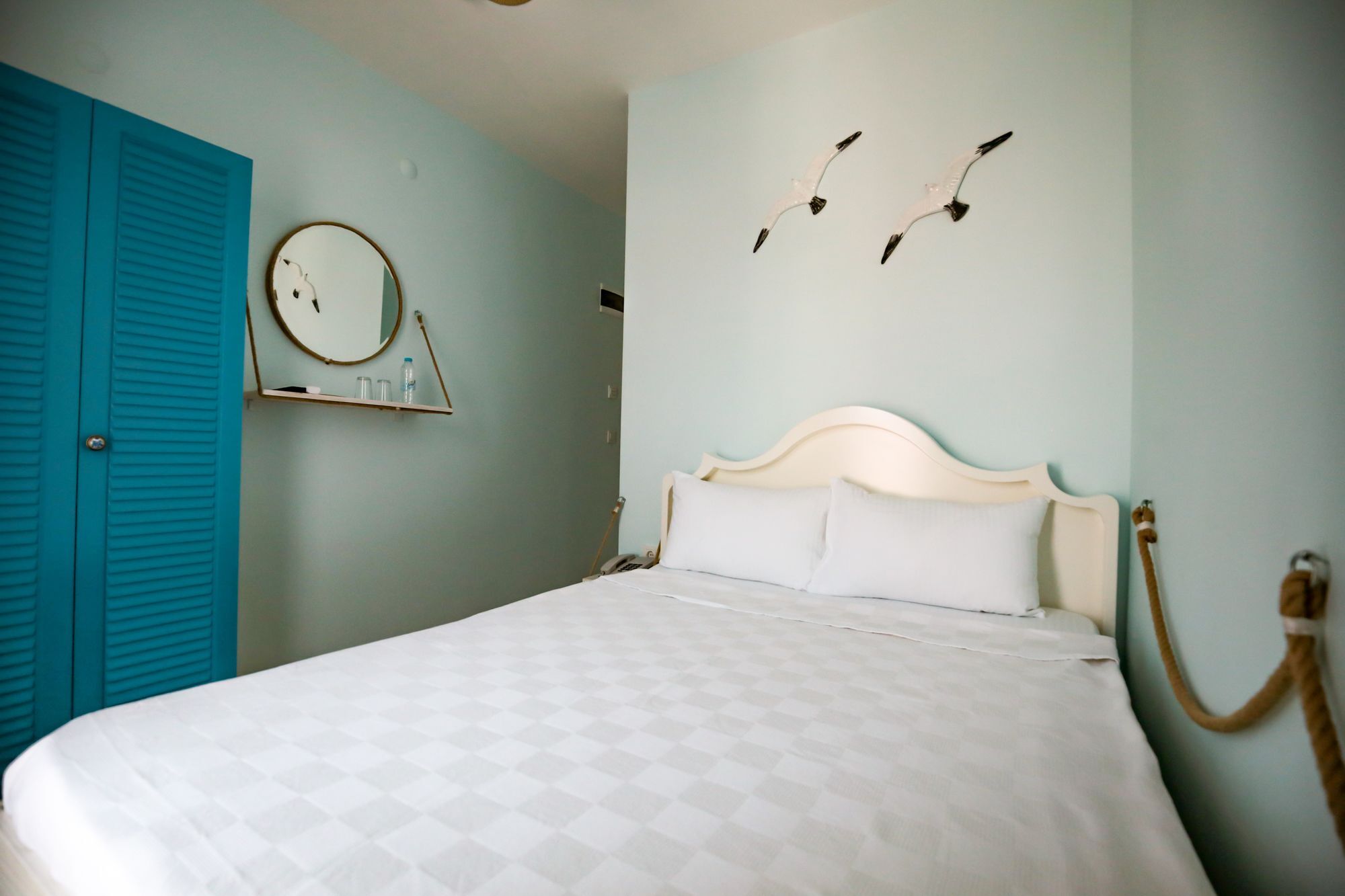 Menendi Otel Fokaja Zewnętrze zdjęcie