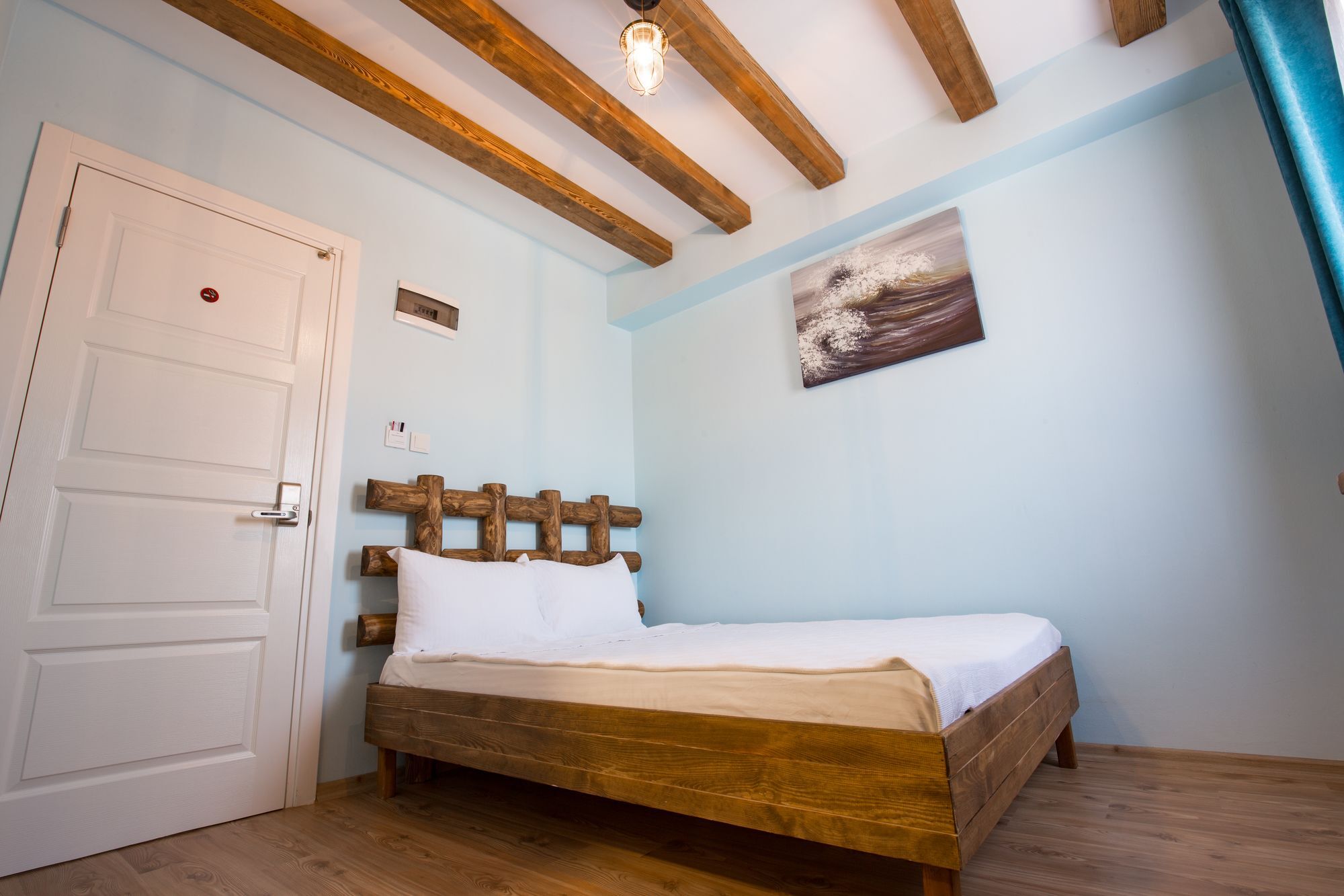 Menendi Otel Fokaja Zewnętrze zdjęcie